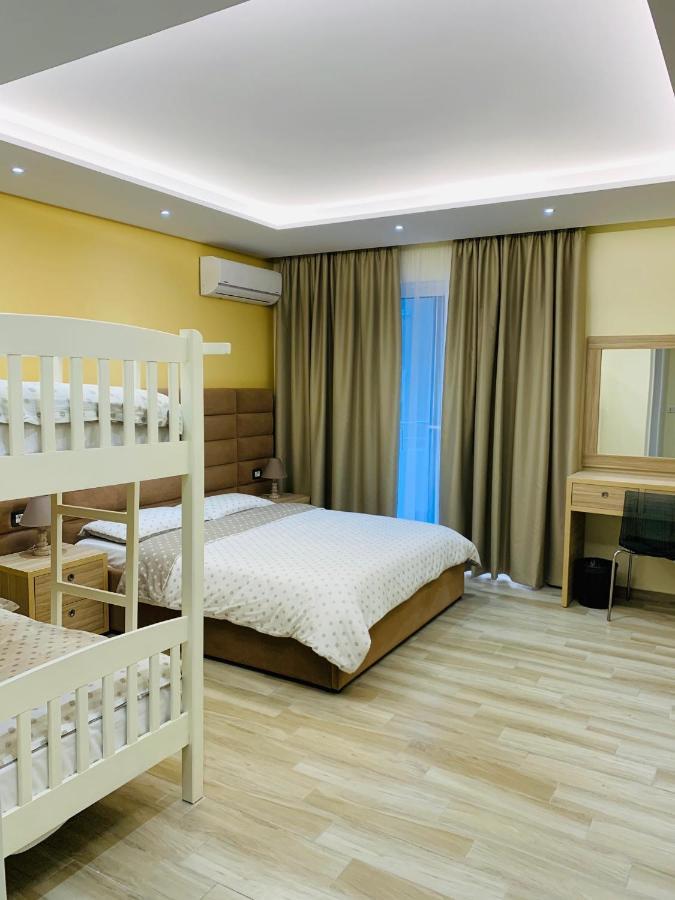 Elko Fa Golem Apartment โกเลม ภายนอก รูปภาพ