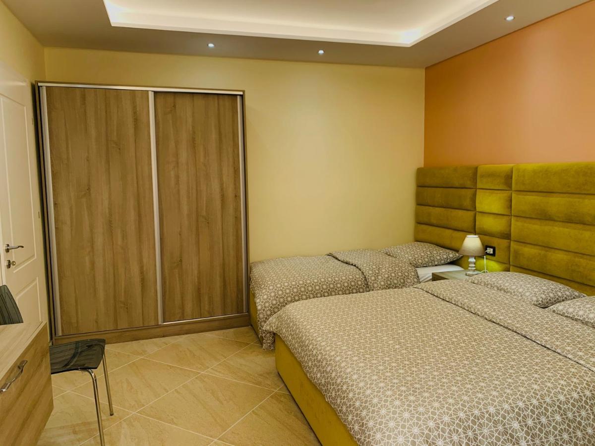 Elko Fa Golem Apartment โกเลม ภายนอก รูปภาพ