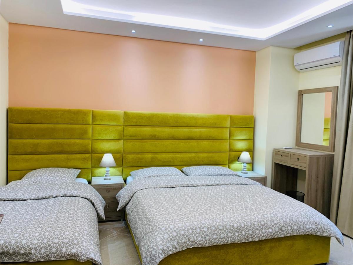 Elko Fa Golem Apartment โกเลม ภายนอก รูปภาพ