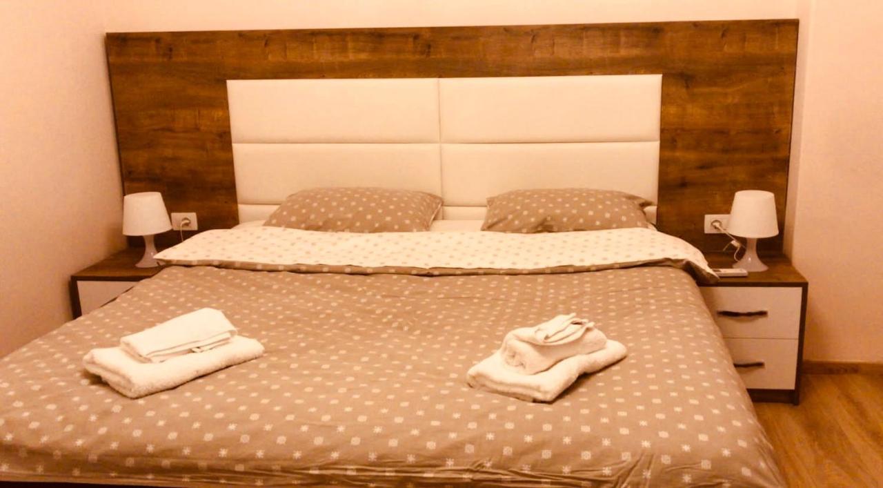 Elko Fa Golem Apartment โกเลม ภายนอก รูปภาพ